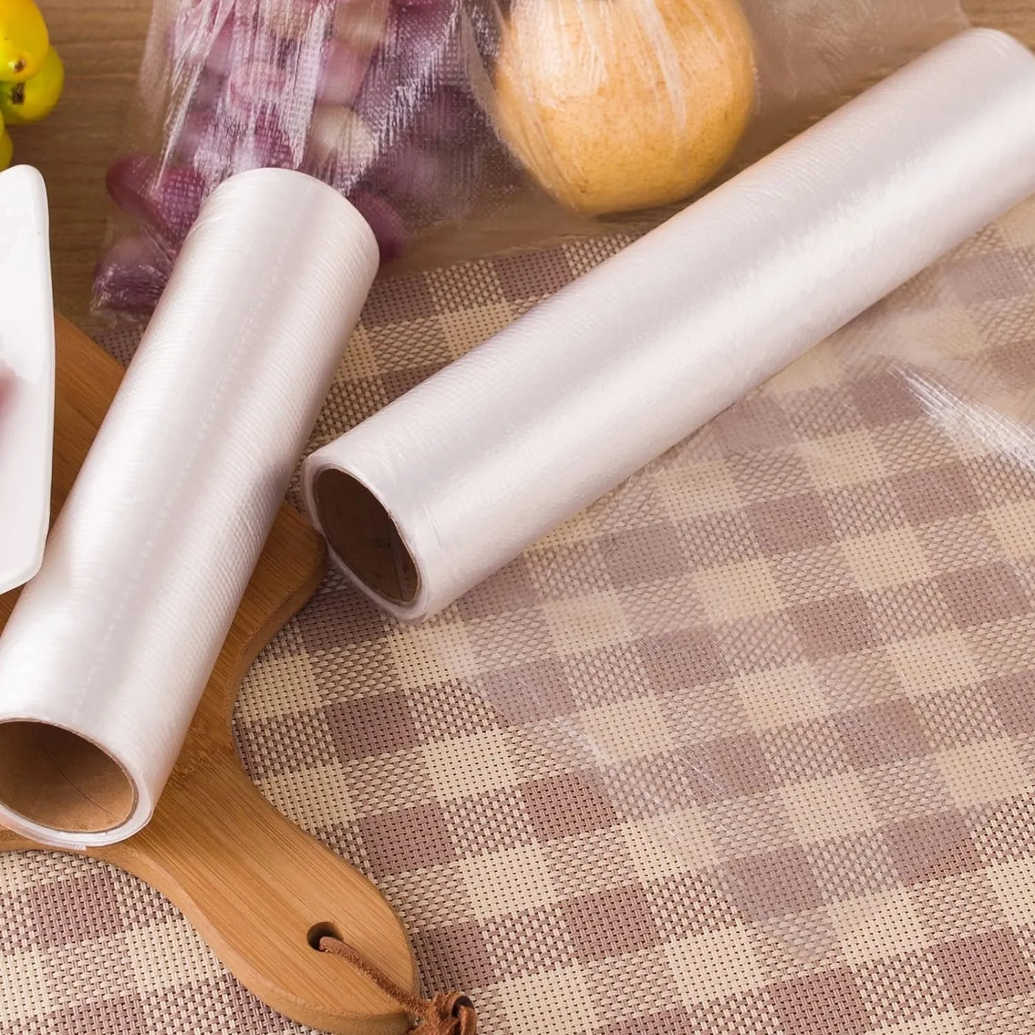 14” x 20” Food Storage Bags Roll, Clear Plastic Produce Bags for Vegetable Food Fruit Bread (1 Roll - 350pcs on a Roll)