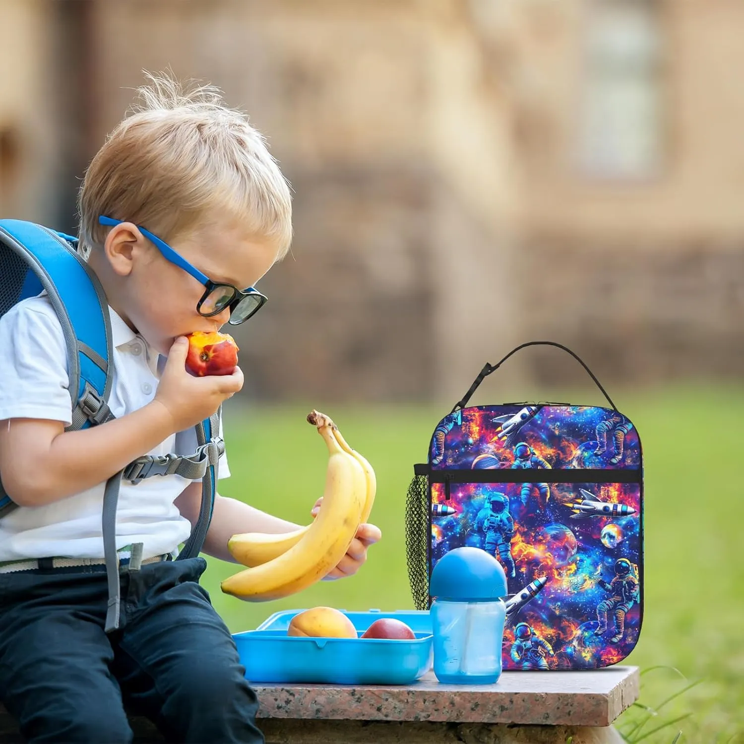 Astronaut Lunch Bag For Boys Girls Reusable Space Astronaut Lunch Box for Kids Insulated Meal Cooler Bags Waterproof Leakproof Portable Lunch Tote For School Work Travel Picnic Hiking Beach