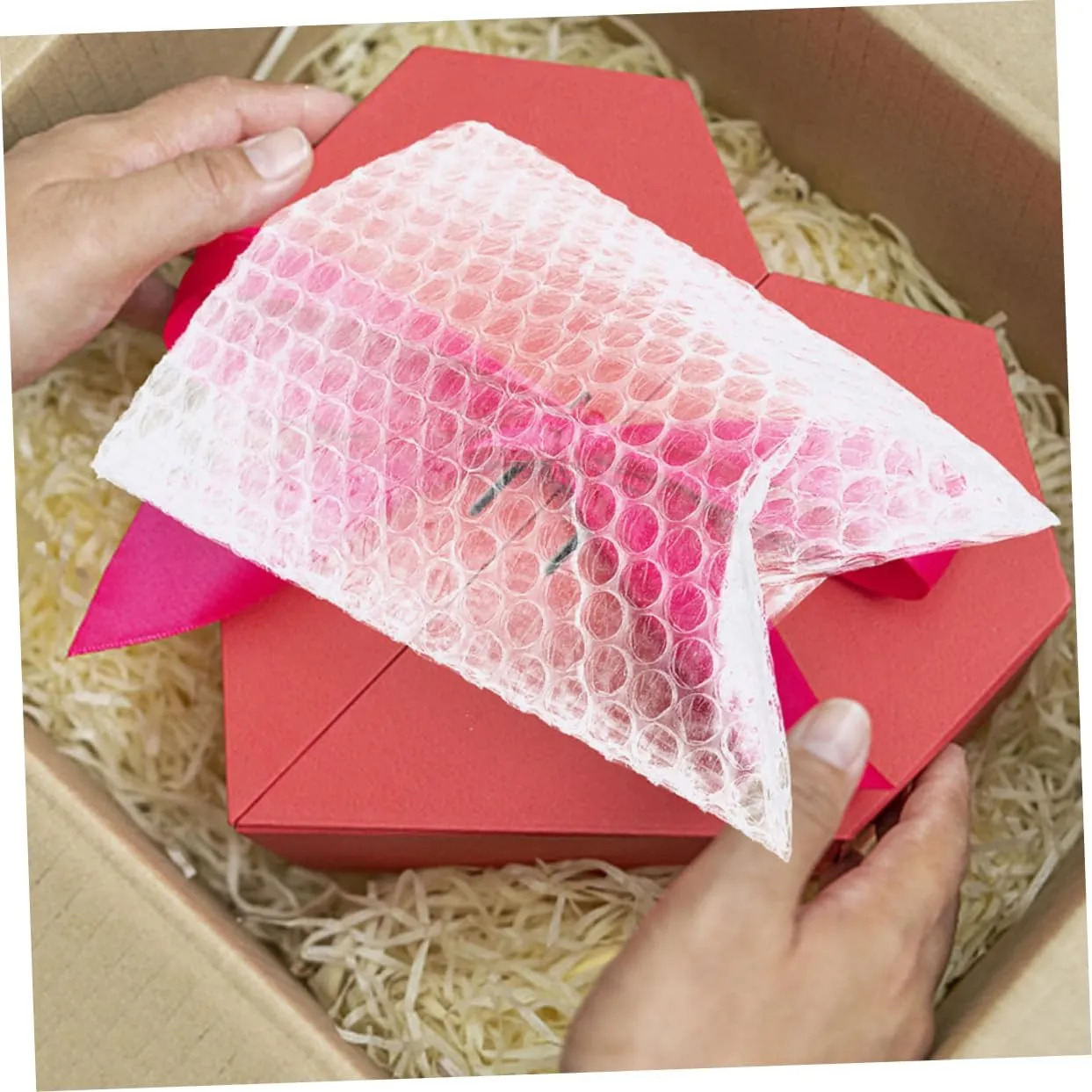 Bubble Pouches for Shipping 200pcs Bubble Mailers Packaging Protective Easy to Use
