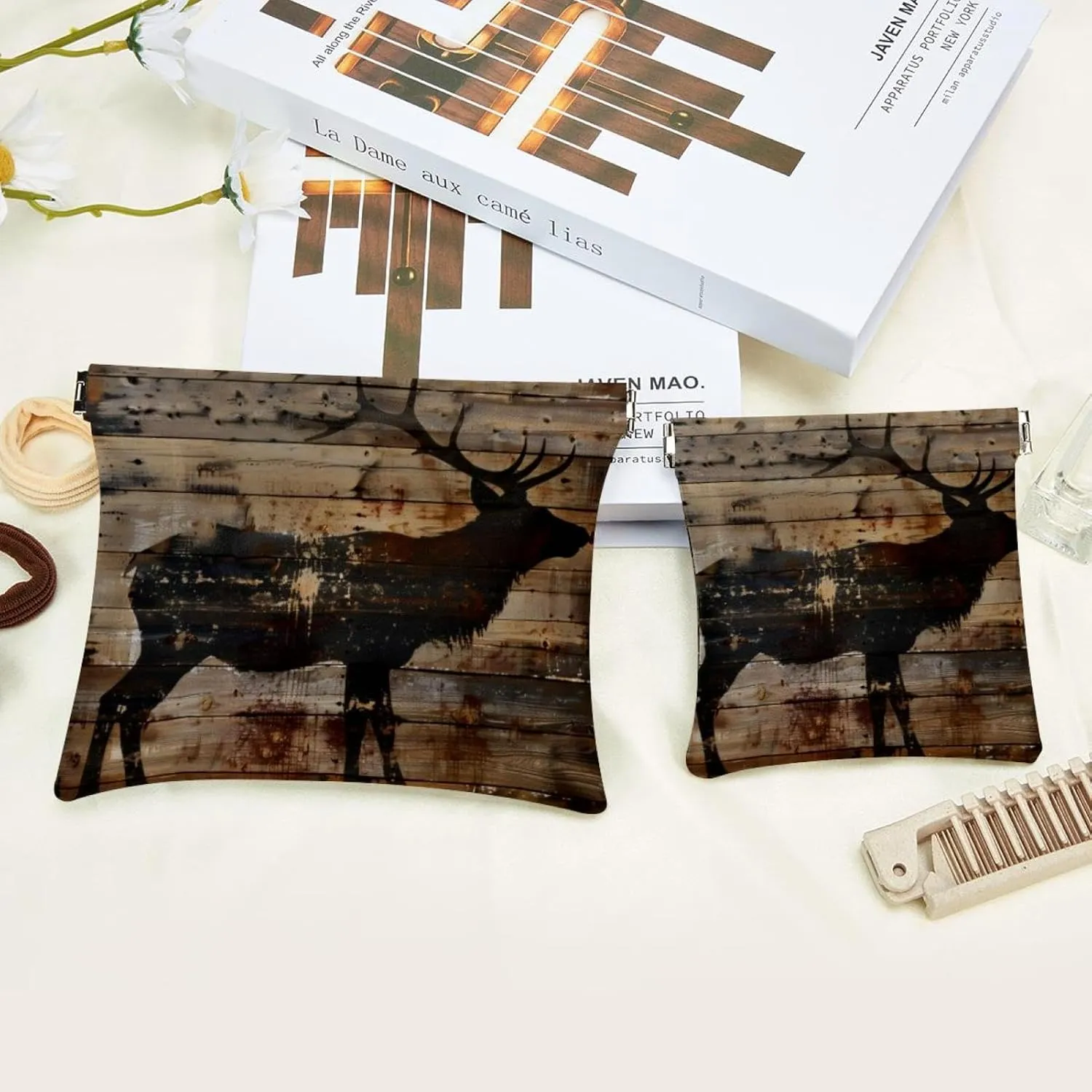 Elk on Wooden Background Pocket Cosmetic Bag, Waterproof Squeeze Makeup Bag No Zipper Self-Closing, Portable Mini Travel Storage for Headphones Jewelry