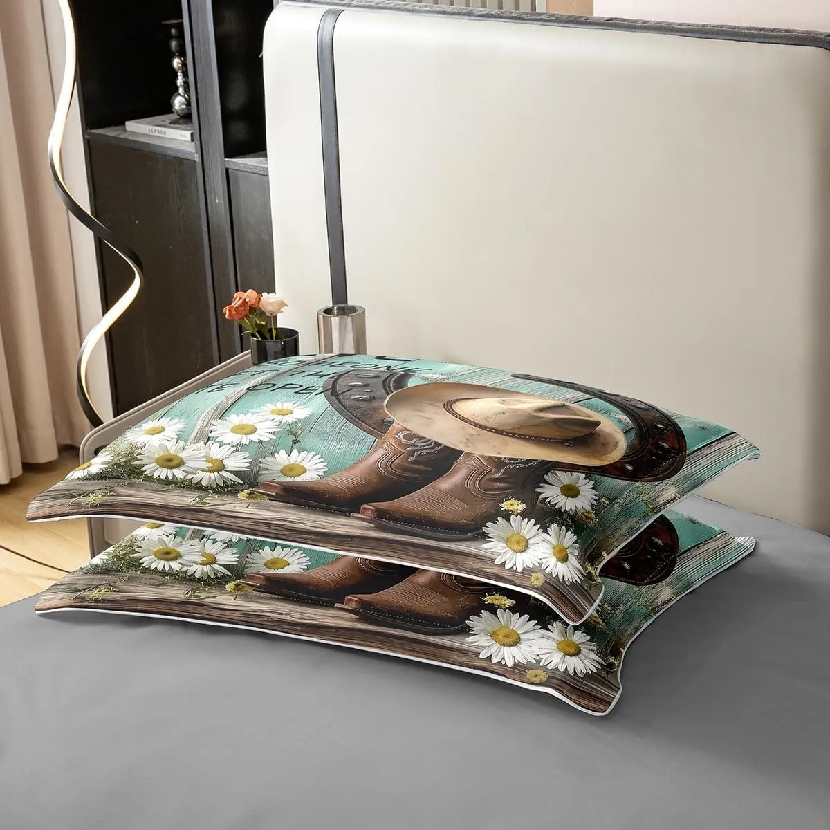 Erosebridal Western 100% Cotton Duvet Cover King for Kids Teens Adults,Disco Boots and Hat Cap Bedding Set,Retro Wooden Plank Bed Set,Groovy Daisy Quilt Cover with 2 Pillow Shams for Bedroom