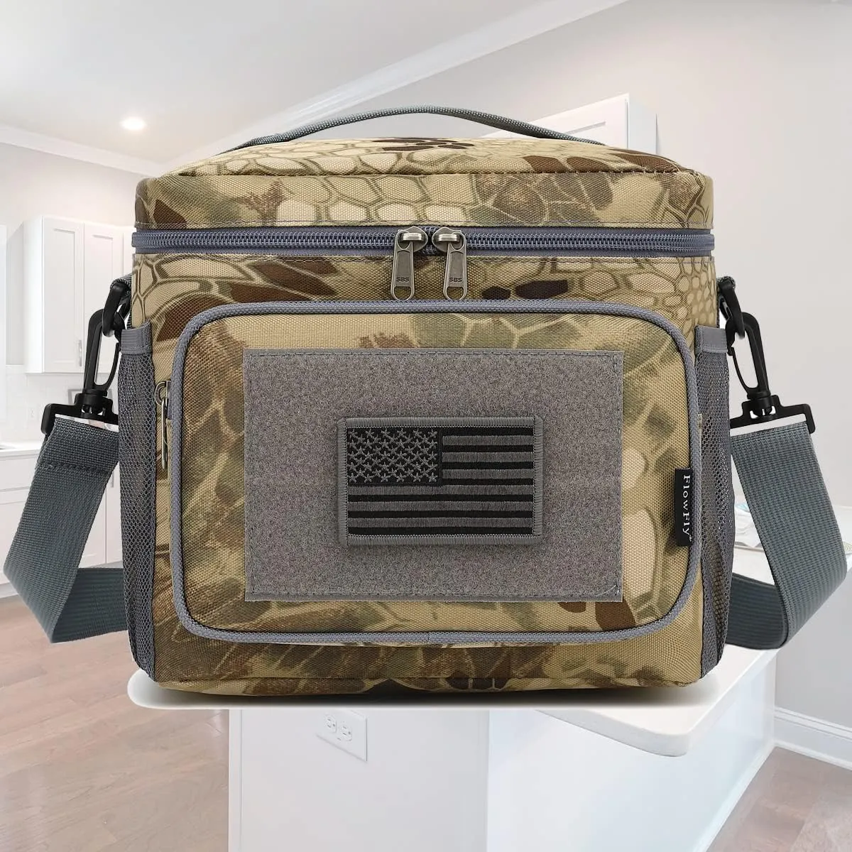 FlowFly Lunch Bag, Insulated Cooler, Thermal Lunch Box Tote with MOLLE/PALS Webbing, Adjustable Padded Shoulder Strap, for Tactical Men Women Adults and Boys Girls Kids (Camo#3, Medium)