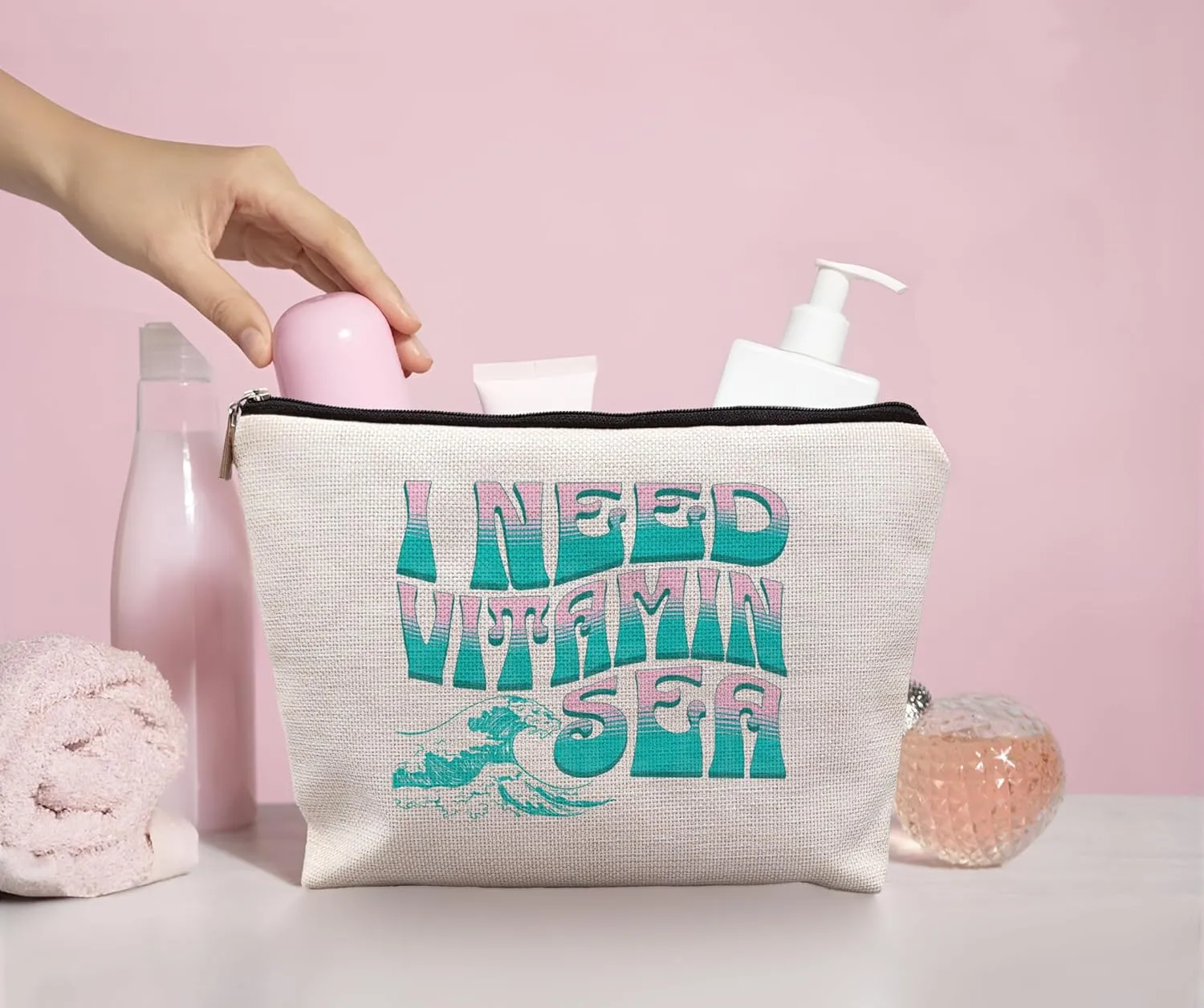 Funny Summer Beach Makeup Bag Gifts for Women, Beach Cosmetic Bag, Beach Stuff for Women, Beach Gifts for Women Friends, Summer Beach Essentials, Beach Weekend Gifts, I Need Vitamin Sea