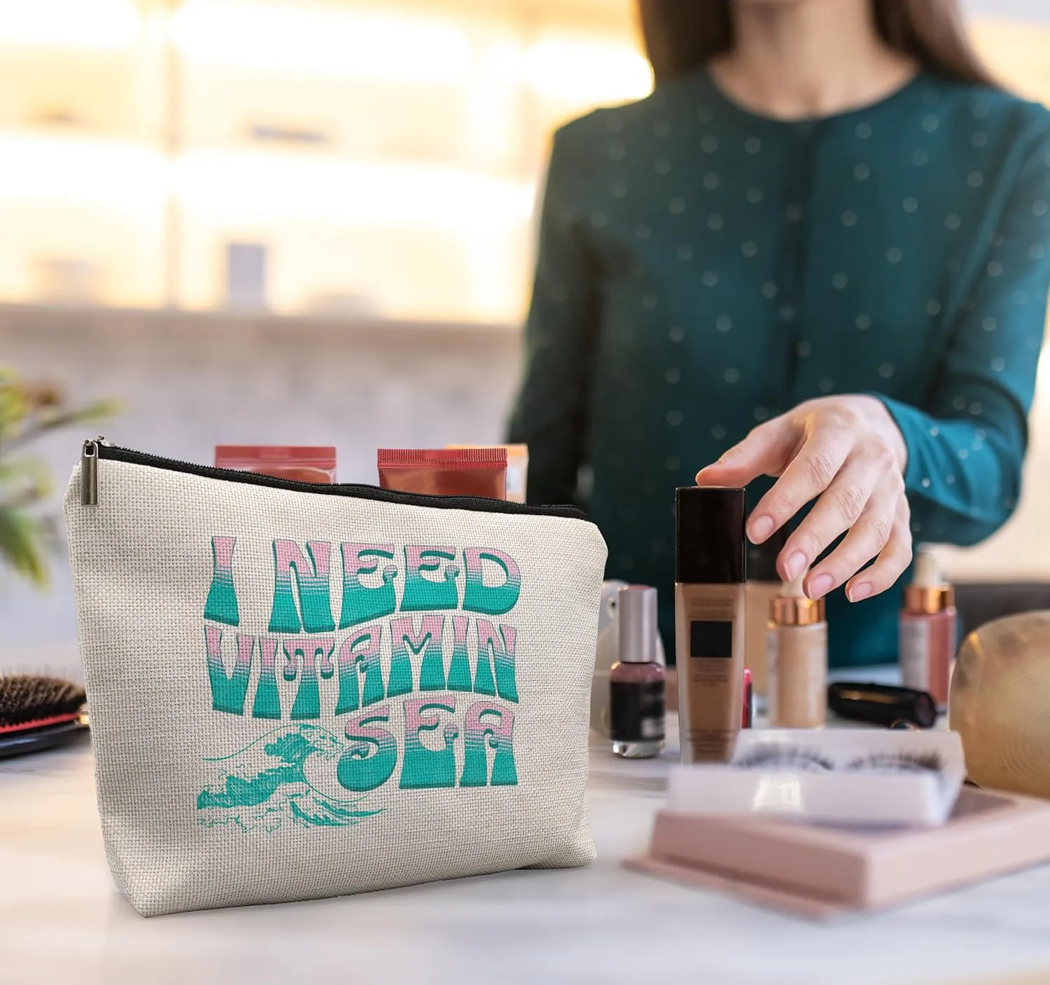 Funny Summer Beach Makeup Bag Gifts for Women, Beach Cosmetic Bag, Beach Stuff for Women, Beach Gifts for Women Friends, Summer Beach Essentials, Beach Weekend Gifts, I Need Vitamin Sea