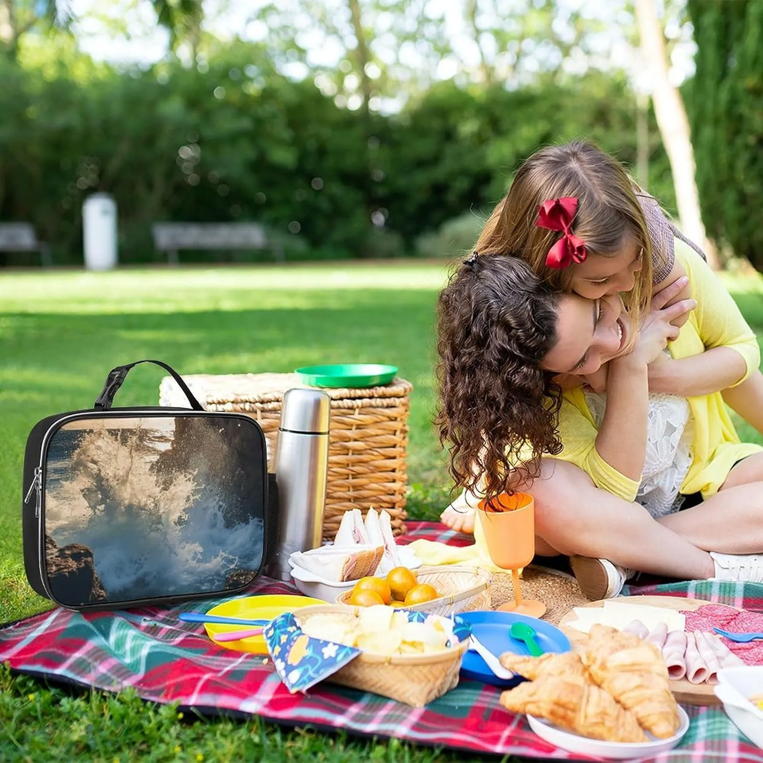 Insulated Lunch Bags for Women Rocky Coastline Reusable Lunch Boxes Waterproof Shoulder Bag Lunch Cooler Bag for Work