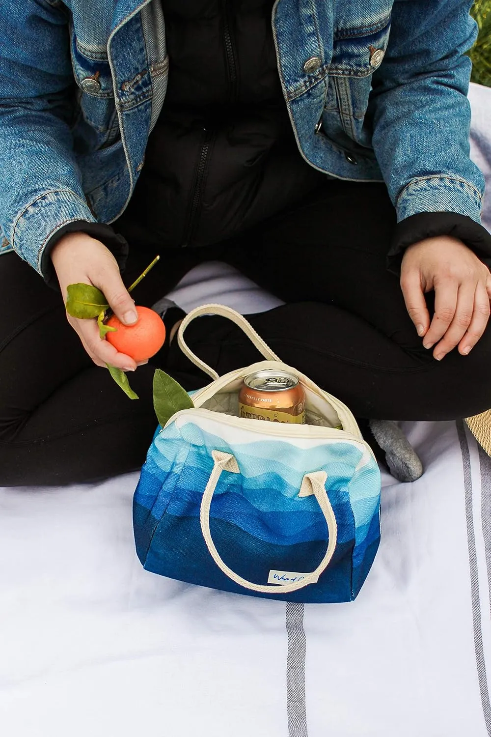 Insulated Recycled Plastic Medium Lunch Bag - 8 Can Capacity, Whale