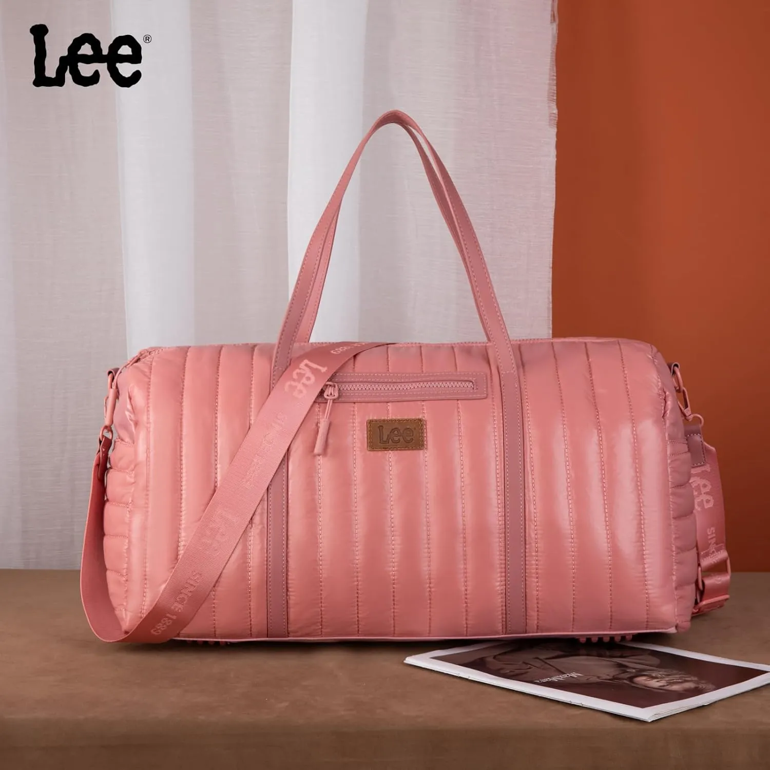 Lee Quilted Travel Duffel Bag for Women, Large Soft Puffy Lightweight Weekender Gym Bag with Adjustable Strap Water-Resistant Overnight Carry On Bag for Trips Sport Airplane Hospital