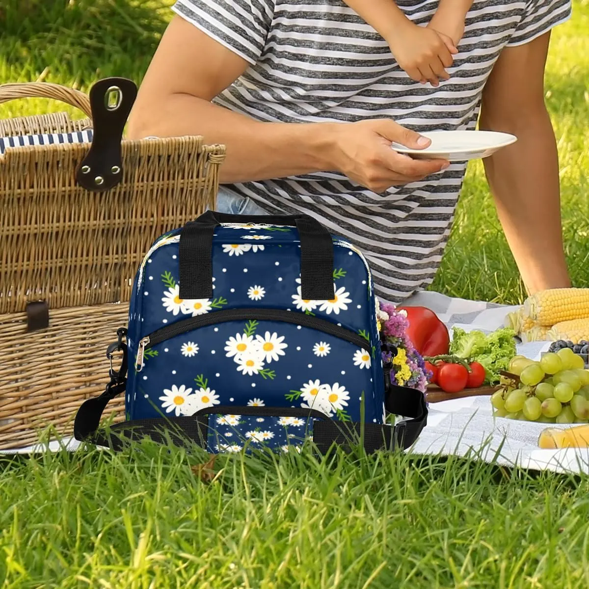 Lunch Bag for Women Men Chrysanthemum Transformation Reusable Durable Insulated Lunch Box for Work Office Picnic Beach Hiking Lunch Tote Bag with Adjustable Shoulder Strap