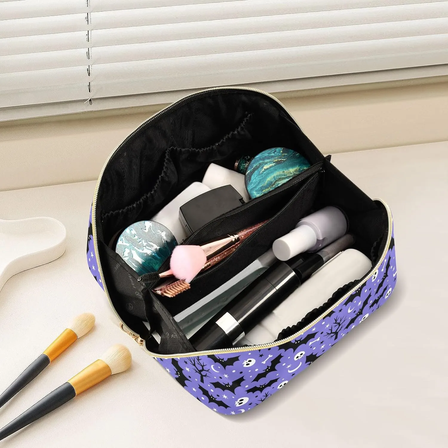 Makeup Organizer Bag, Halloween Bat Travel Makeup Bags Makeup Vanity Case Large Capacity Rhombus Cosmetic Toiletry Bag for Girl Women Ladies