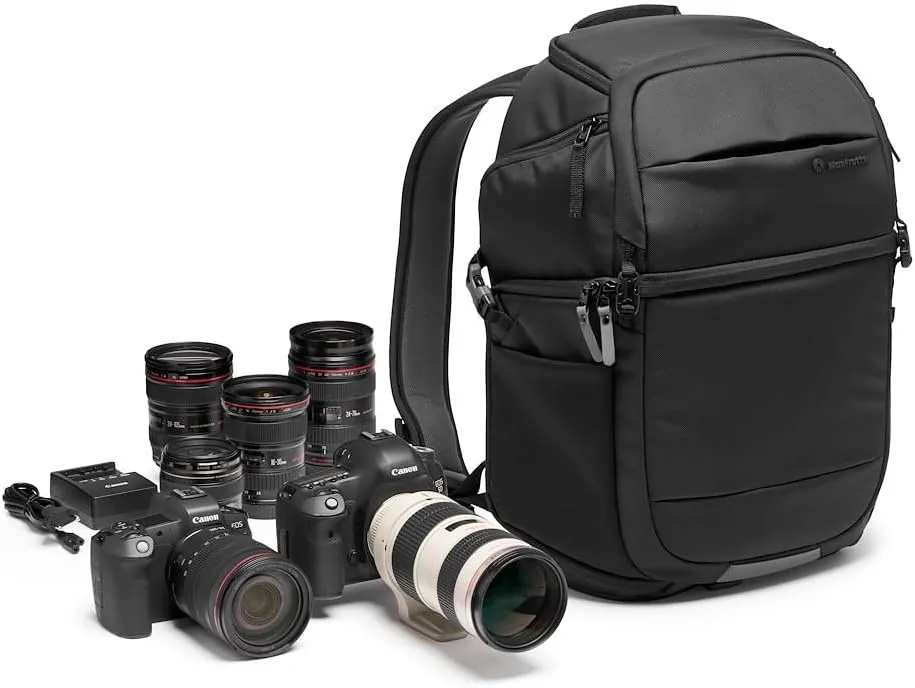 Manfrotto Advanced Fast III Professional Camera Backpack for Reflex/Mirrorless with Lenses and Laptop, with Interchangeable Padded Dividers, Side Access, Tripod Mount
