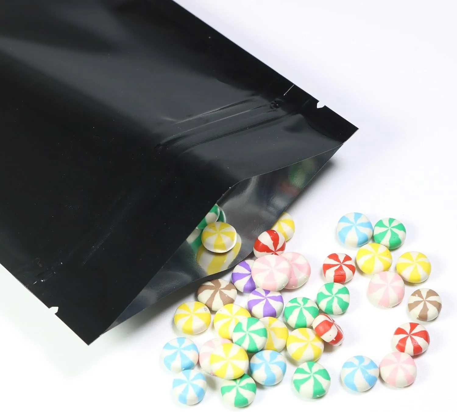QQ Studio Pack of 100 Matte/Glossy Color Stand-Up Foil Resealable Zipper Pouches (4.7" x 7.1", Glossy Black)