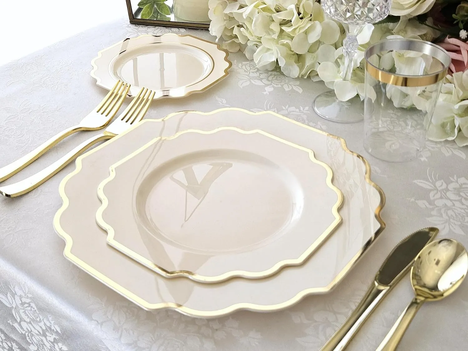" OCCASIONS " 120 Plates Pack,(60 Guests) Heavyweight Wedding Party Disposable Plastic Plates Set -60 x 10.5'' Dinner   60 x 8'' Salad/Dessert Plate (Imperial Ivory & Gold)