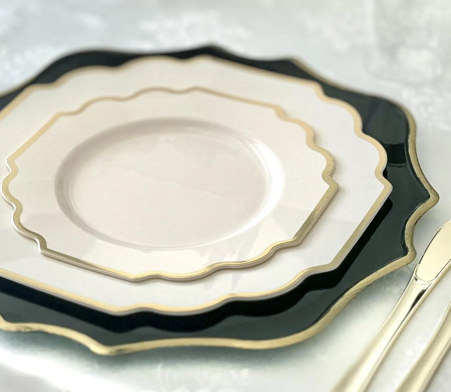 " OCCASIONS " 120 Plates Pack,(60 Guests) Heavyweight Wedding Party Disposable Plastic Plates Set -60 x 10.5'' Dinner   60 x 8'' Salad/Dessert Plate (Imperial Ivory & Gold)