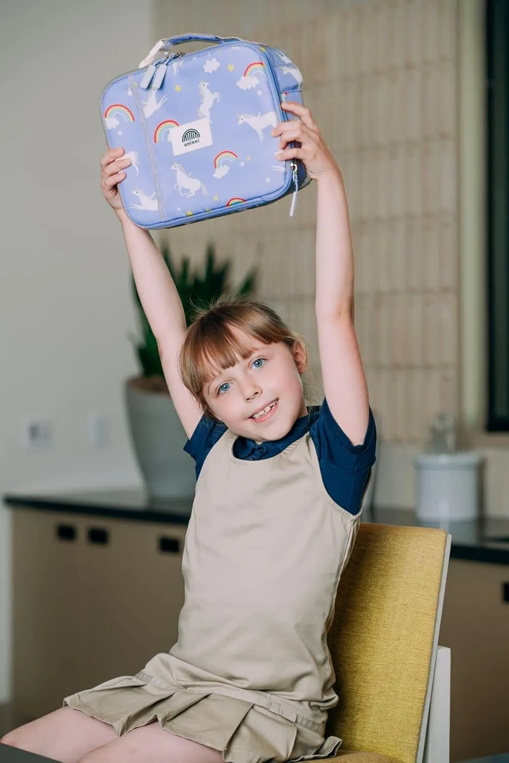 Unicorn Insulated Lunch box for Kids - Age 3  with Leak-Resistant Storage, Mesh Pocket, Removable Divider for Snacks, Sandwiches and Drinks, BPA-Free Food-Grade cute girls lunch box