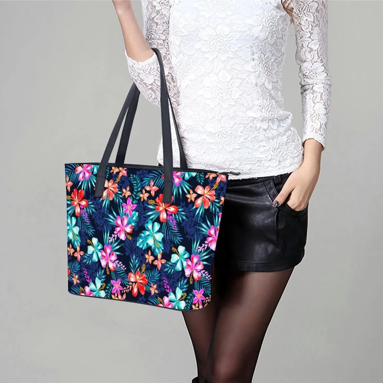 Volleyball Black And White Leather Handbag Smooth Wrinkle Resistant Lightweight And Convenient